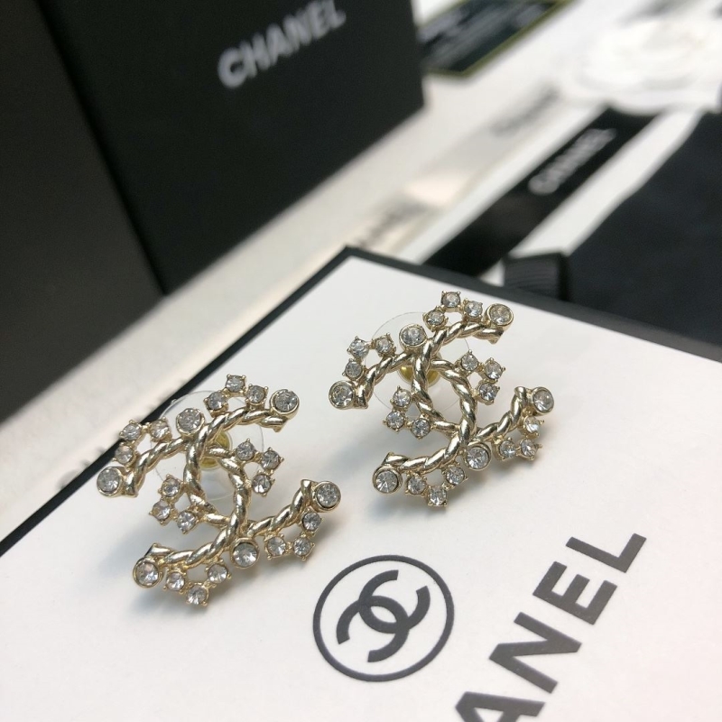 Ch**el earrings
